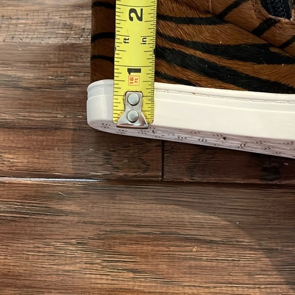 Linea Paola Women’s Felicia Animal Print Sneakers Size 7 - Picture 8 of 8